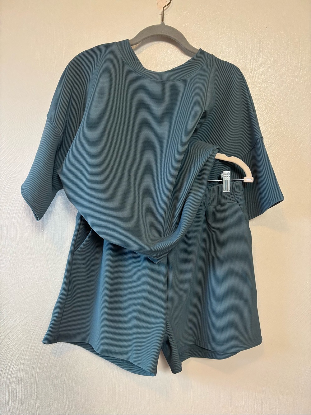 Zenana Women's Set Shorts Shirt Causal Ribbed Pockets Elastic Green Size Large